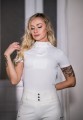 11010341 Competition shirt EQ.QUEEN Emery 24SS white front.jpg